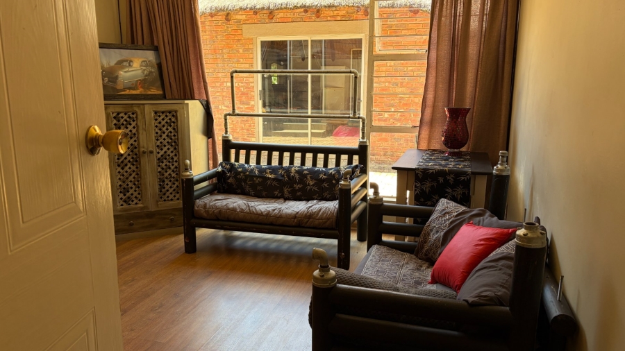 3 Bedroom Property for Sale in Grimbeeck Park North West